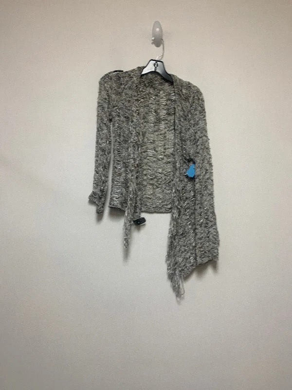 Cardigan By Vertigo  Size: L