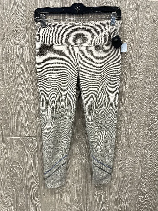 Athletic Capris By Marine Layer In Grey, Size: M